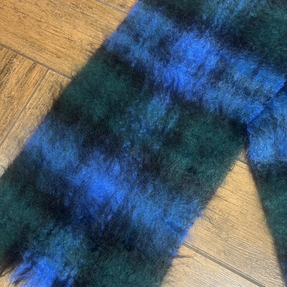 Andrew Steward Black Watch Plaid Scottish Mohair Rectangular Scarf With Fringe - Picture 5 of 6